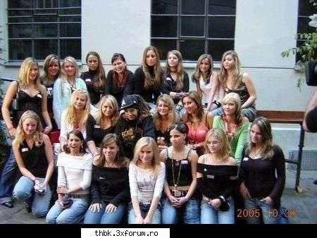 :rotfl: tom and fans